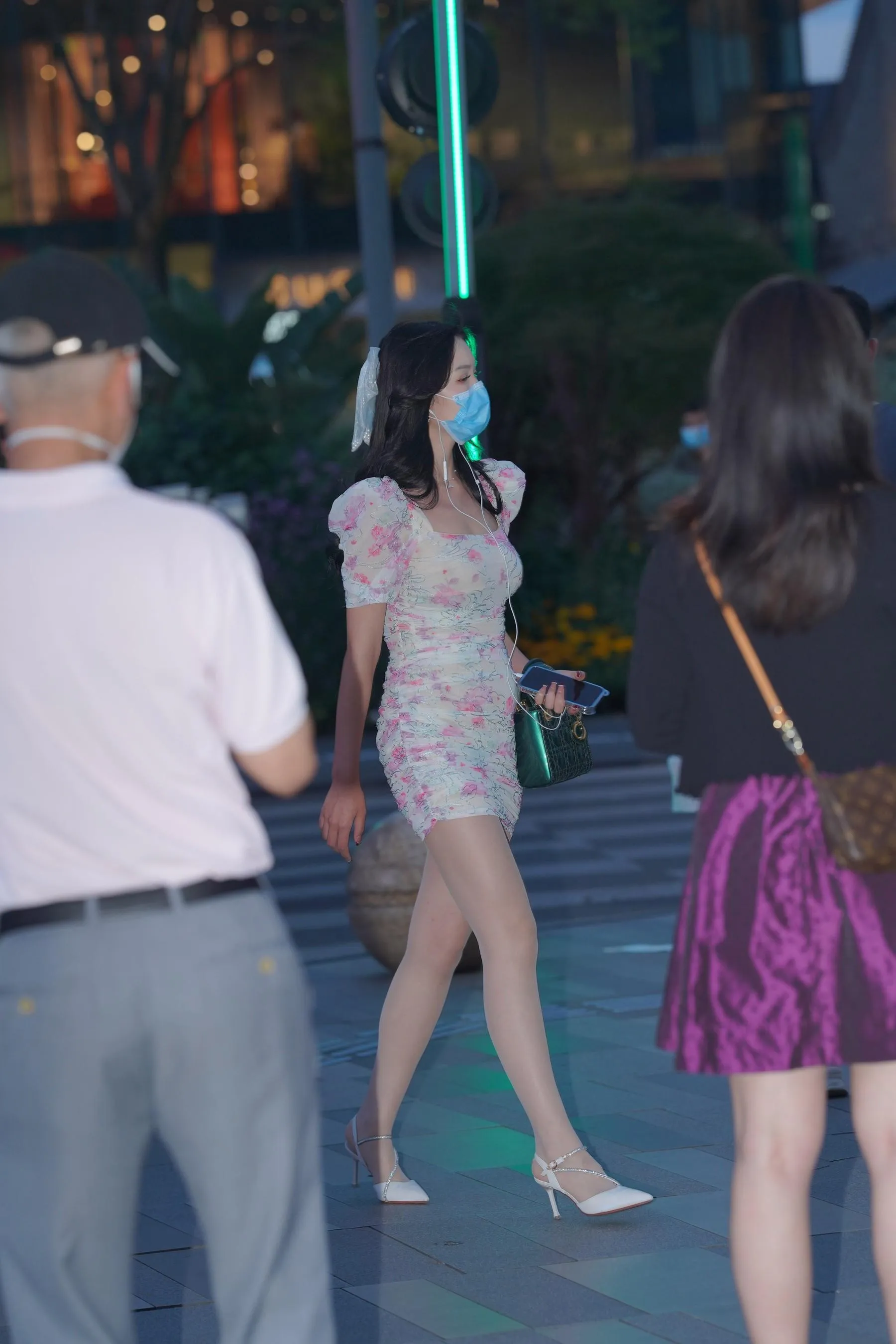 魔镜街拍 NO.185 精选街拍-丝袜美腿 [106P]插图5